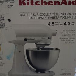 Kitchen Aid Mixer 