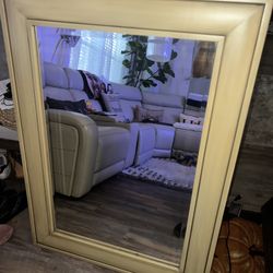 Large and Elegant Beautiful Mirror 
