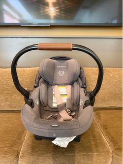 Aria infant Car Seat