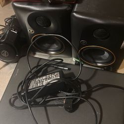 Computer, Interface Gen2, Yeti Speakers, Acoustic Mixing Headphones.