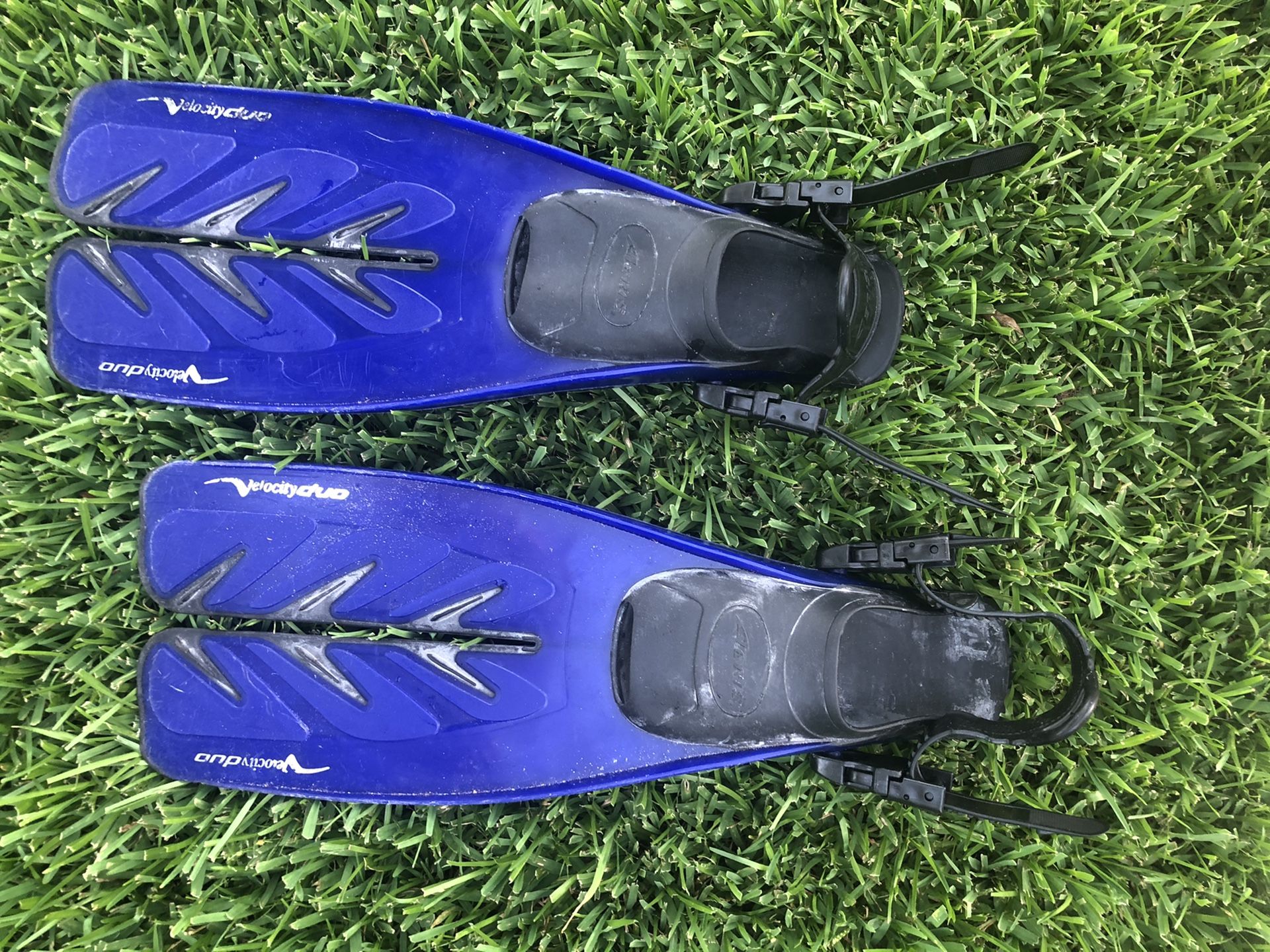Small/Medium Swim Fins