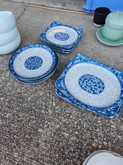 Seokchon Loko Sweet Porcelain Plates Platters