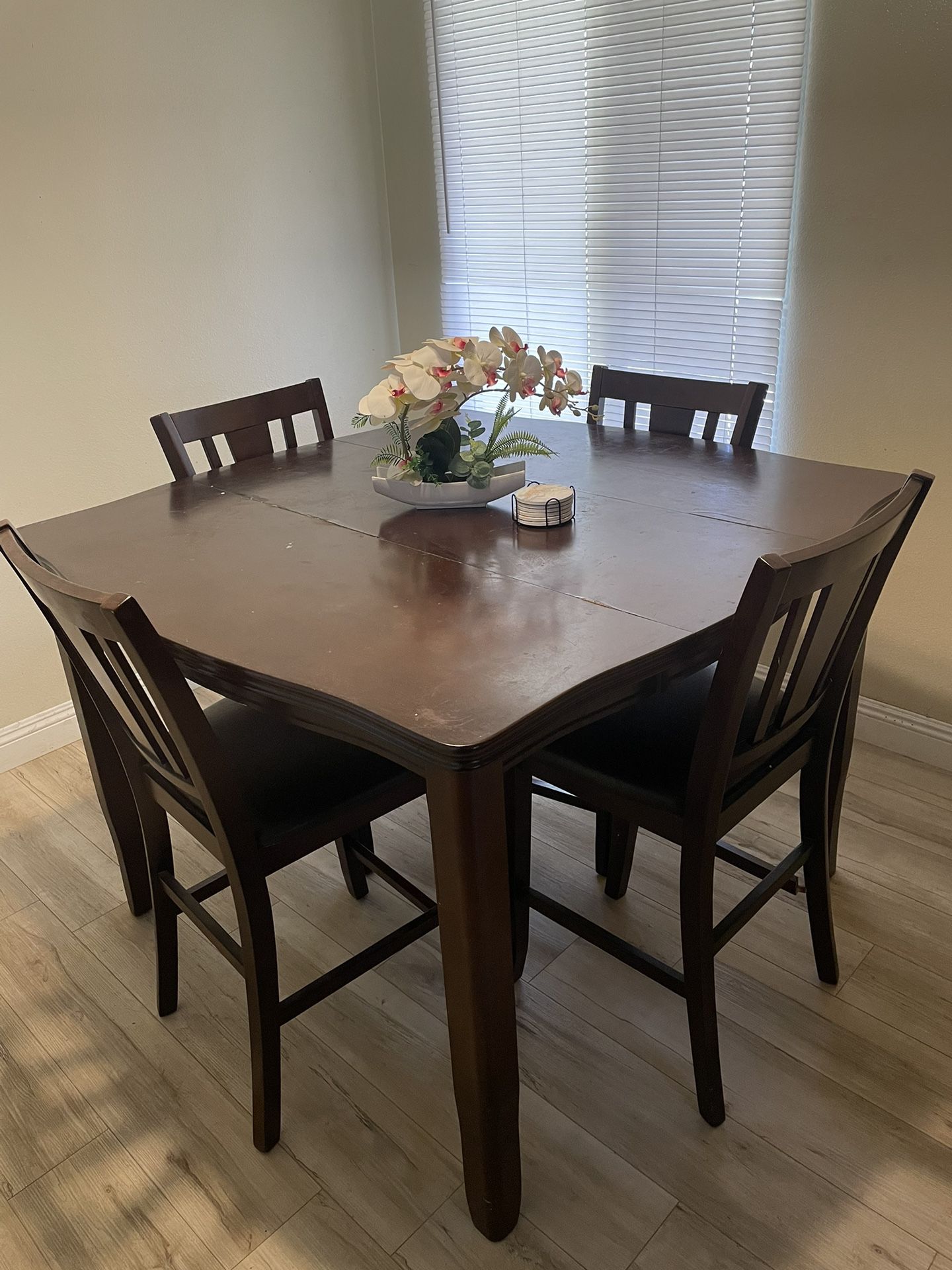 Dining Table, Mesa 