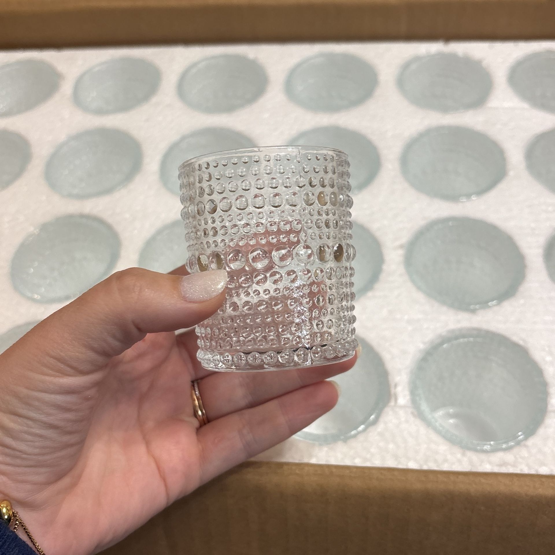 48 Votives 