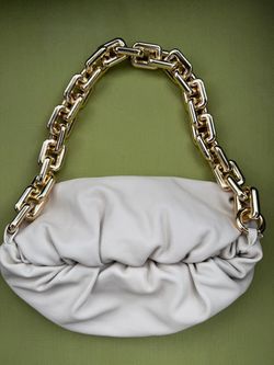 Bottega Veneta The Chain Pouch – White/Ivory