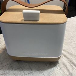 Frigidaire Mini Cooler