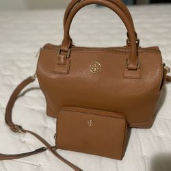 Tory Burch Purse With Wallet