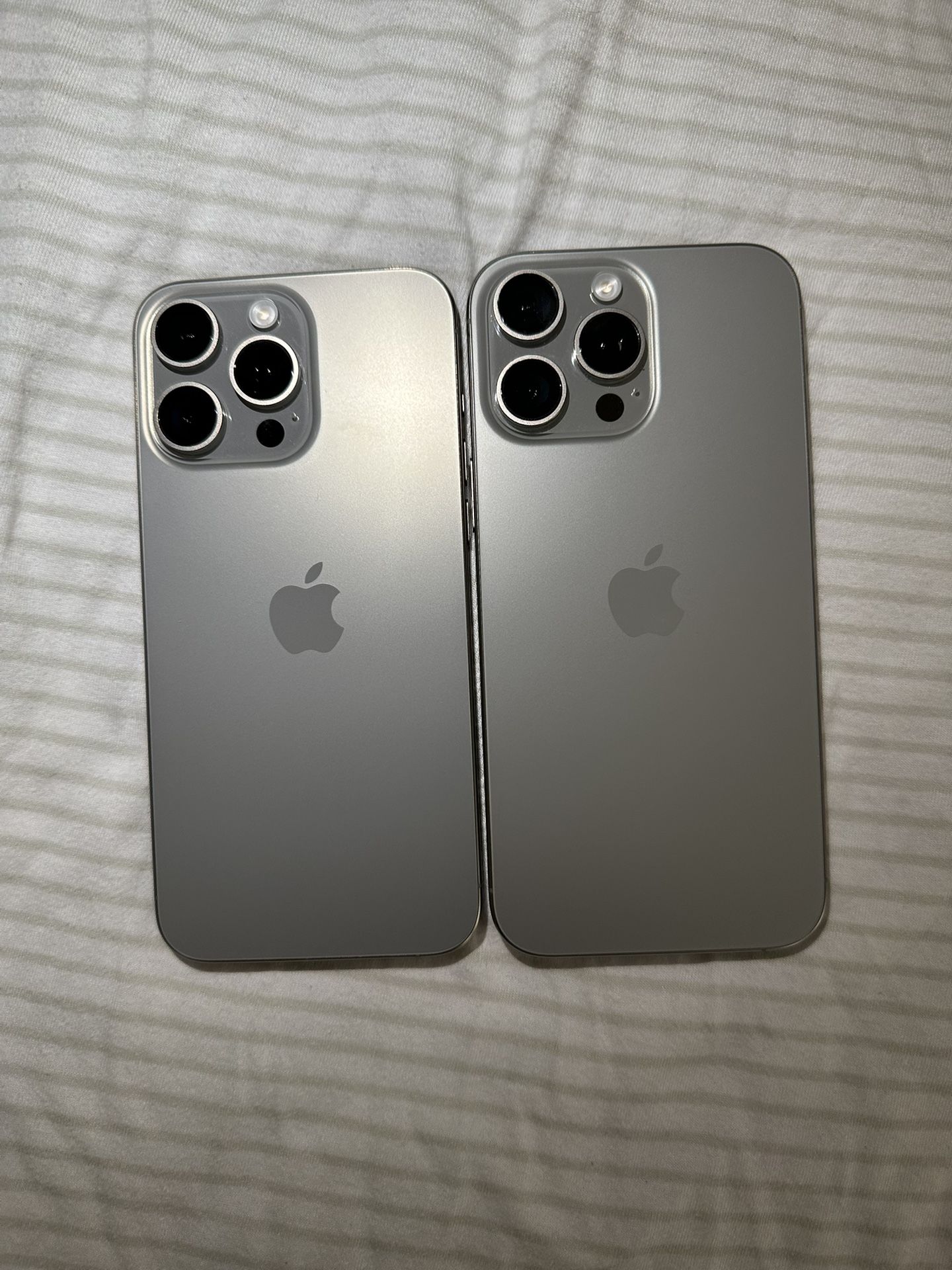 Apple iPhone 16 Pro Max $1150 Or iPhone 15 Pro Max $1000 Battery Health 100% Unlocked