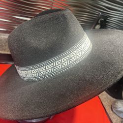 Fedora, Western, extra large brim, NEW,  , fur felt, fit size 7 to 7 1/2. $49