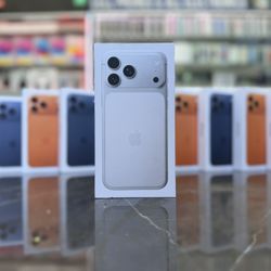 iPhone 17 Pro & iPhone 17 Pro Max ((Take It Home In Payments/ llévatelo a casa en pagos) 