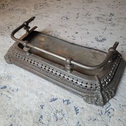 1890's Parlor Stove Hearth Guard Victorian