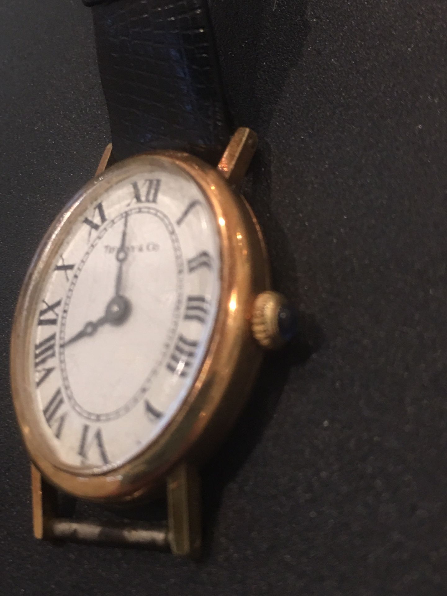 Tiffany woman’s watch in 14 karat gold