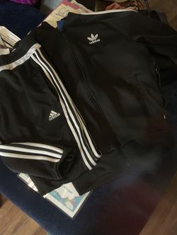 Adidas suit 60$