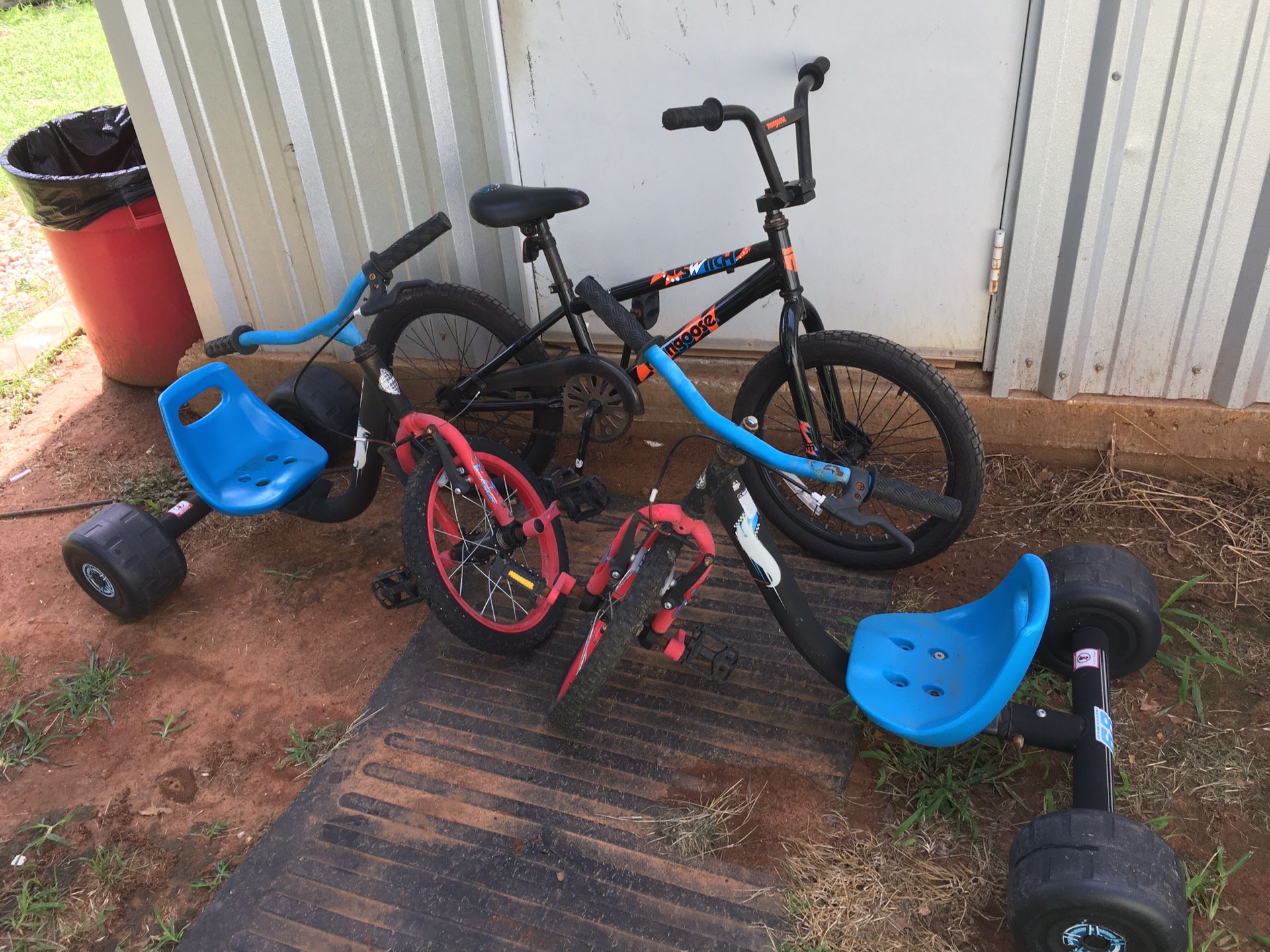 Small bmx bike and 2 tricycles ft worth