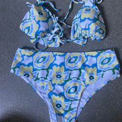 Floral Bikini Size Small Blue