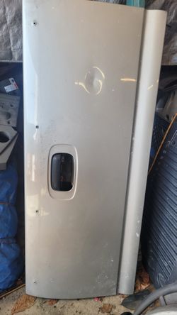 Chevy Silverado Tailgate