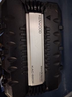 KENWOOD 600 WATT AMP