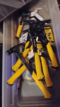 DeWalt frameing hammers 22oz$30/28oz$35