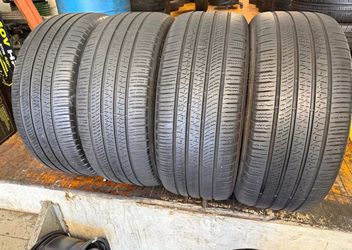 275 45 R 20 vendo llantas usadas marca Firelli