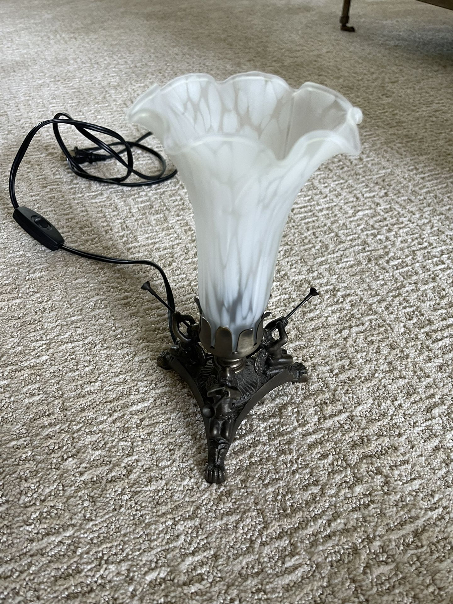 Vintage Bronze/Brass Cherub Lamp With Tulip Trumpet Shade