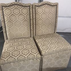 Beautiful 4 Chairs For Dining Table 