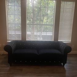 Black sofa / Couch