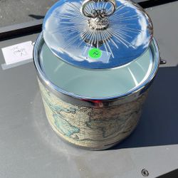 Ice bucket