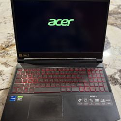 Acer Nitro5 RTX 3050ti 16GB RAM 512GB storage 144Hz