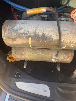 Air compressor with air line