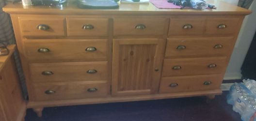 Bedroom dresser