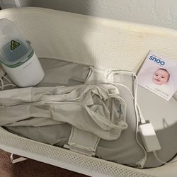 Snoo bassinet 
