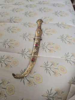 Nice vintage  EGYPTIAN  DAGGER  GOOD DEAL