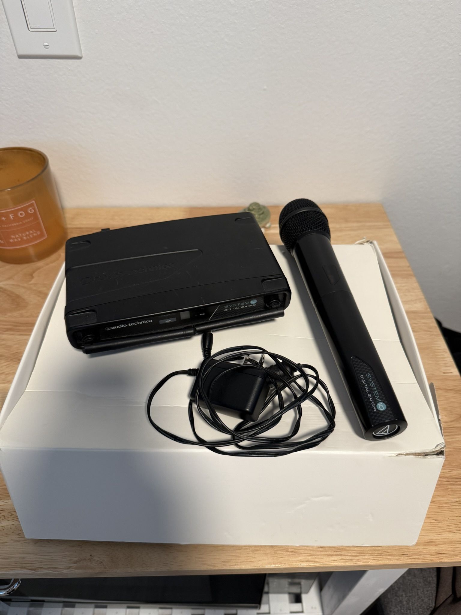 Audio Technica ATW-R1100 Wireless Microphone