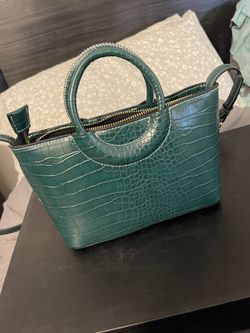Beautiful Green Faux Snake Skin Bag