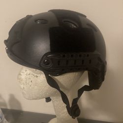 Airsoft helmet 