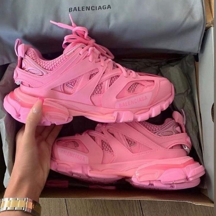 Balenciaga sneakers size 39