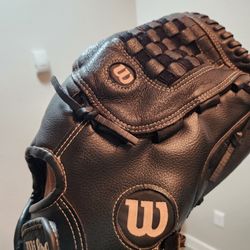 Wilson Glove RHT-13"