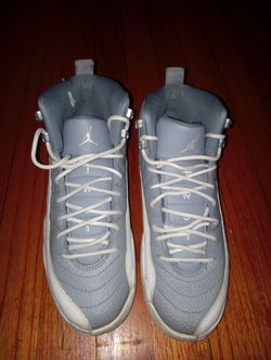 Jordans Grey White Youth 6.5  Y Youth 