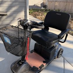 Electric scooter
