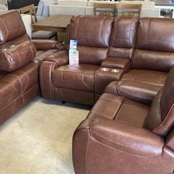  New Set Of The 3. Pc Sofas Recliners. Free Delivery 🚚 Leather Gel.