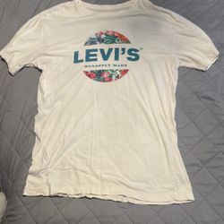 Levi’s Shirt 