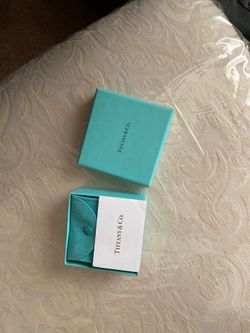 Tiffany Co. women’s sterling silver ring With Authenticity 