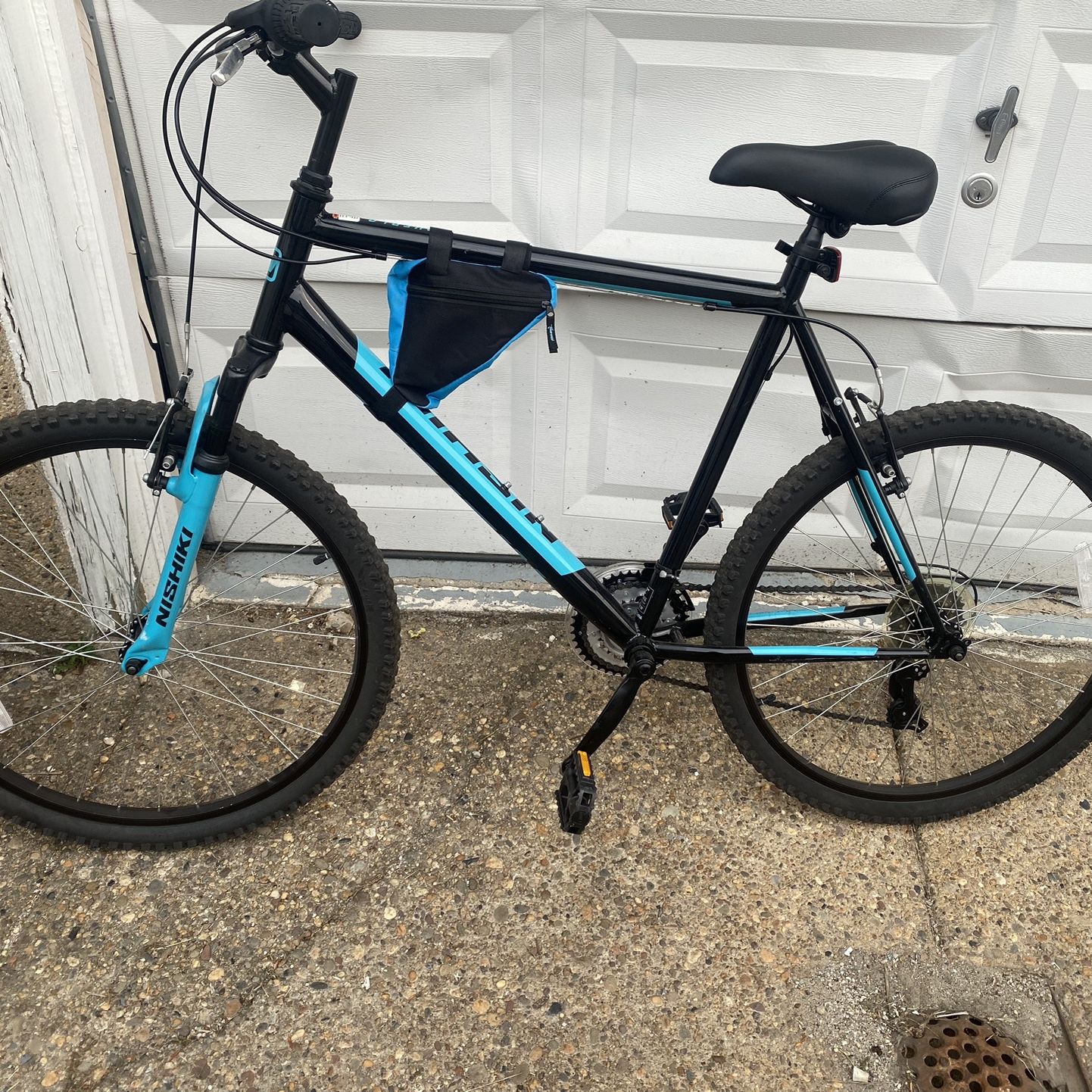 NISHIKI HYBRID BICYCLE “22” Inch Frame “26” Tire for Sale in