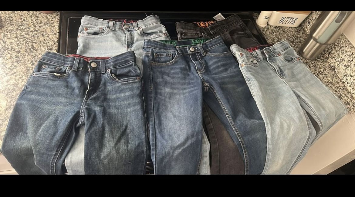 Levi Jeans Size 7 Boys