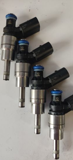 Audi OEM FSI S3 injectors Big Turbo fits Mk5 / mk6 / A3