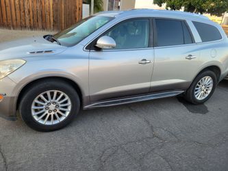 Buick enclave gray 6CYL