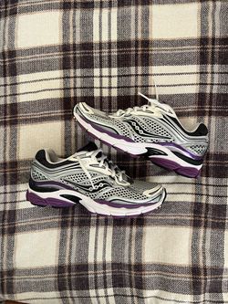 Saucony ProGrid Omni 9