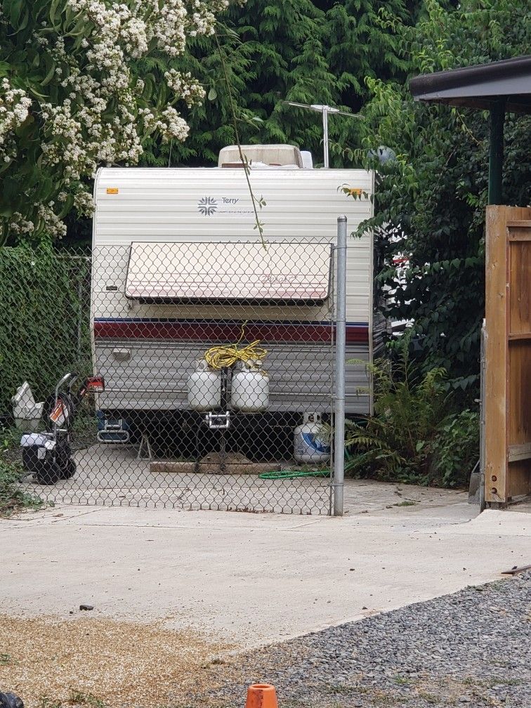 1989 Terry Resort Camper 26 Feet for Sale in Granite Falls, WA OfferUp