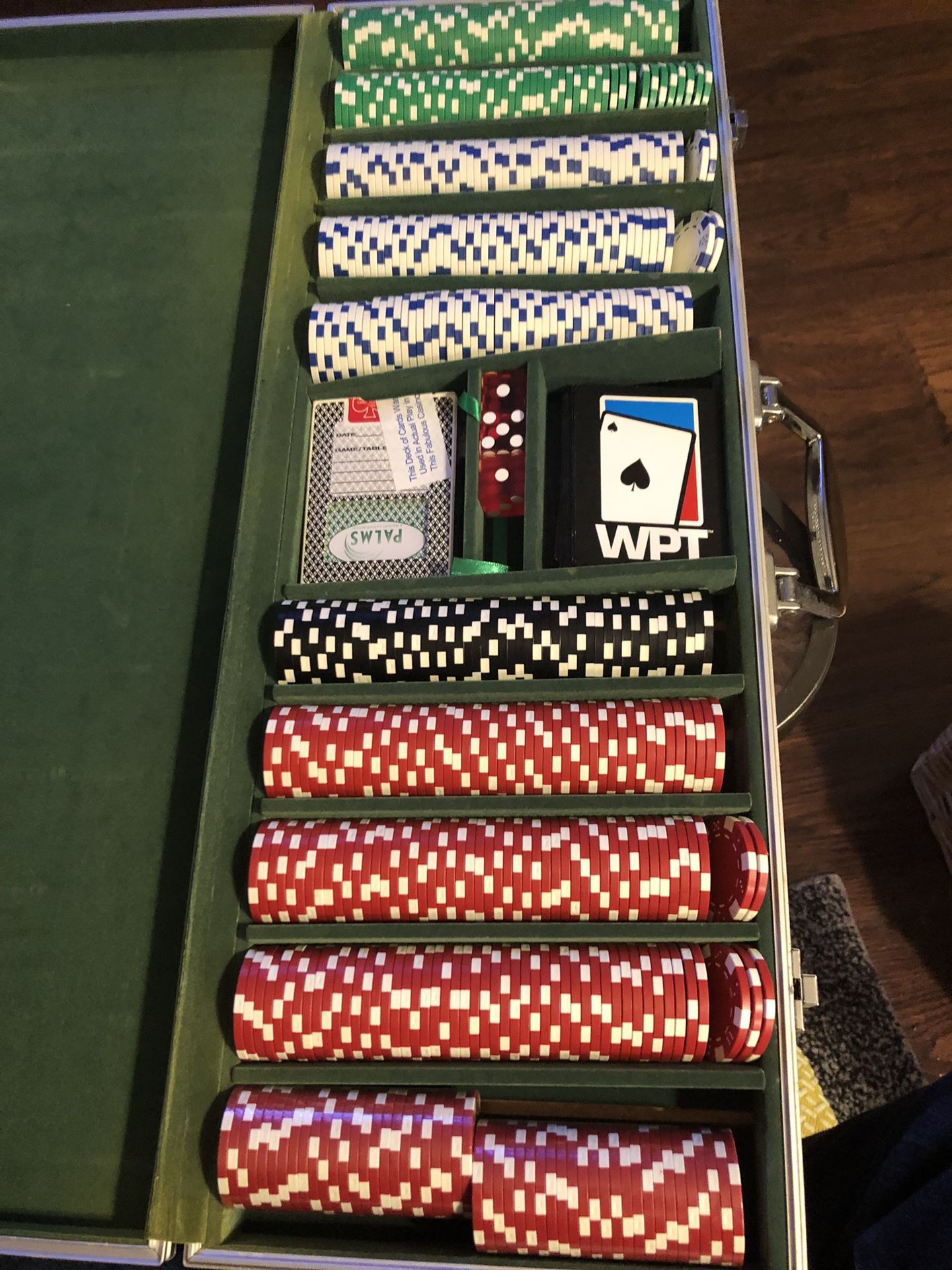 Poker Case With Chips