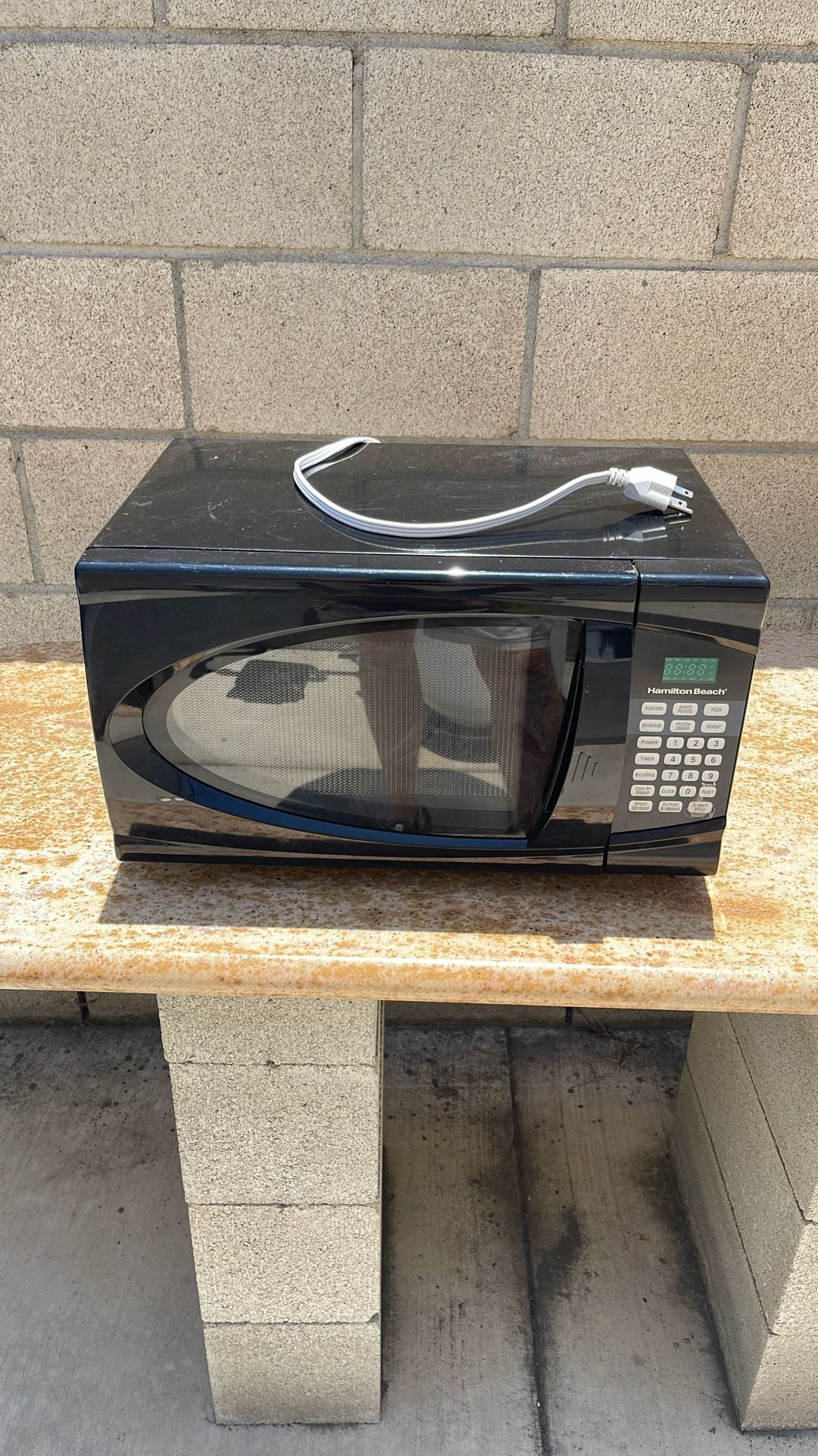 Microwave Oven
